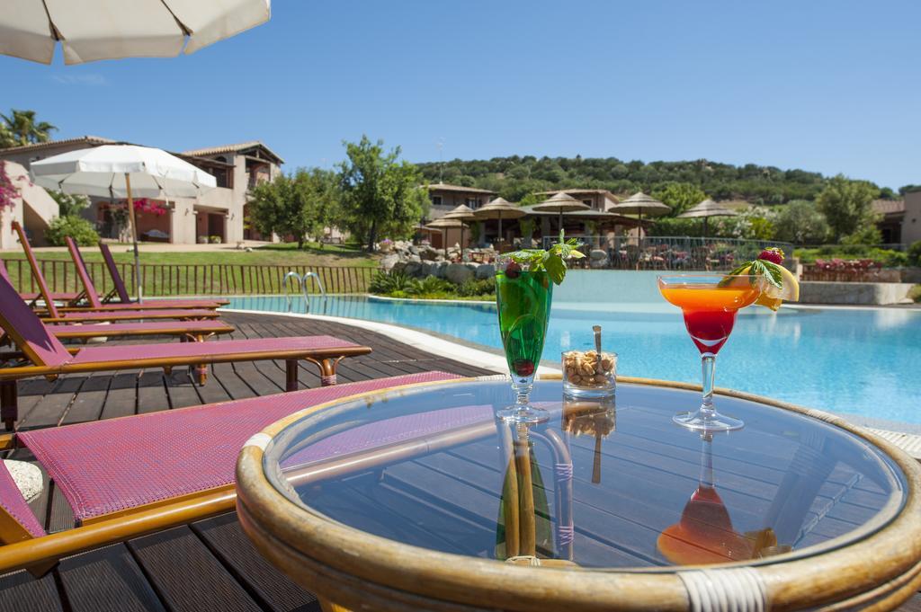 S'Incantu Resort Villasimius Exterior photo